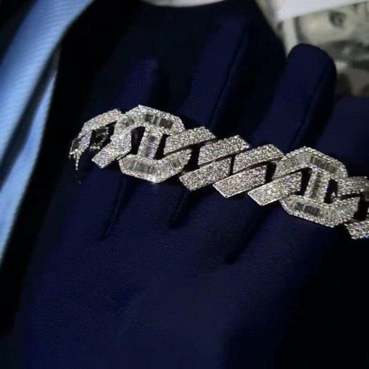 Moissanite Prong Link Bracelet